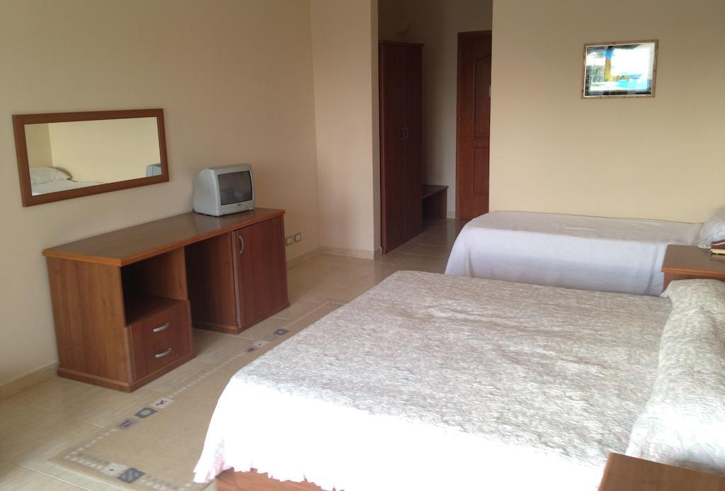 Akropoli Hotel Kryemëdhej Rum bild
